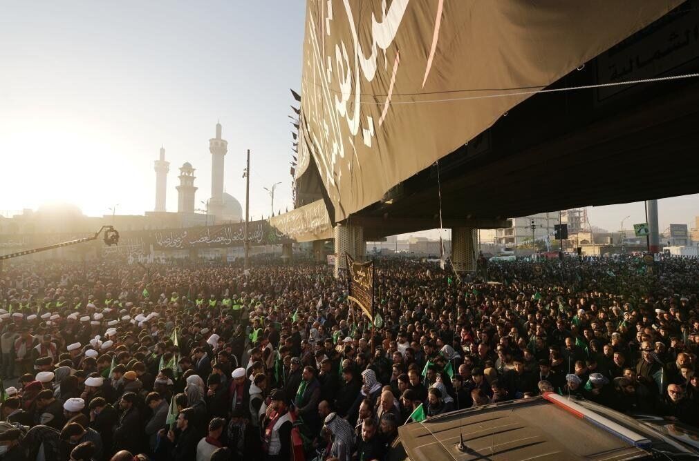 تشییع نمادین پیکر حضرت فاطمه‌ زهرا (س) در نجف اشرف