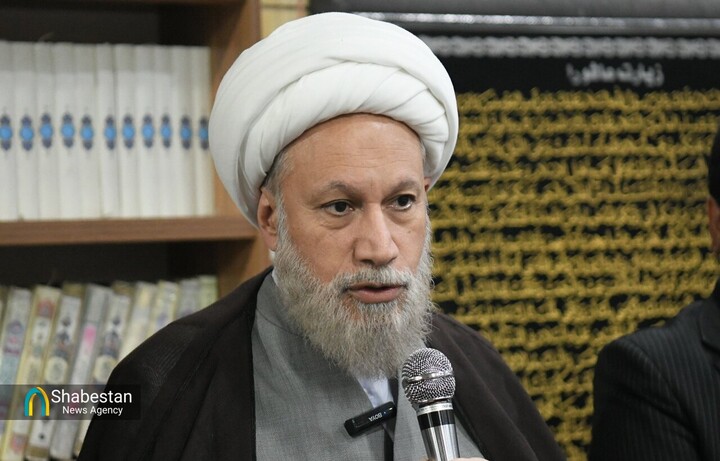 خداوند اجر شیعیان امام علی(ع) را می‌دهد و بر آنان منت نمی‌گذارد