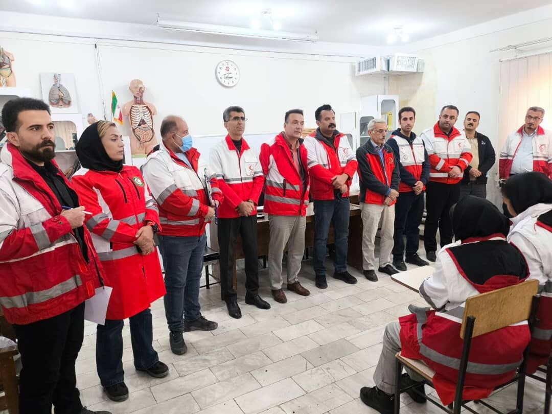 آمادگی نجاتگران هلال احمر سقز برای مقابله با بحرانها