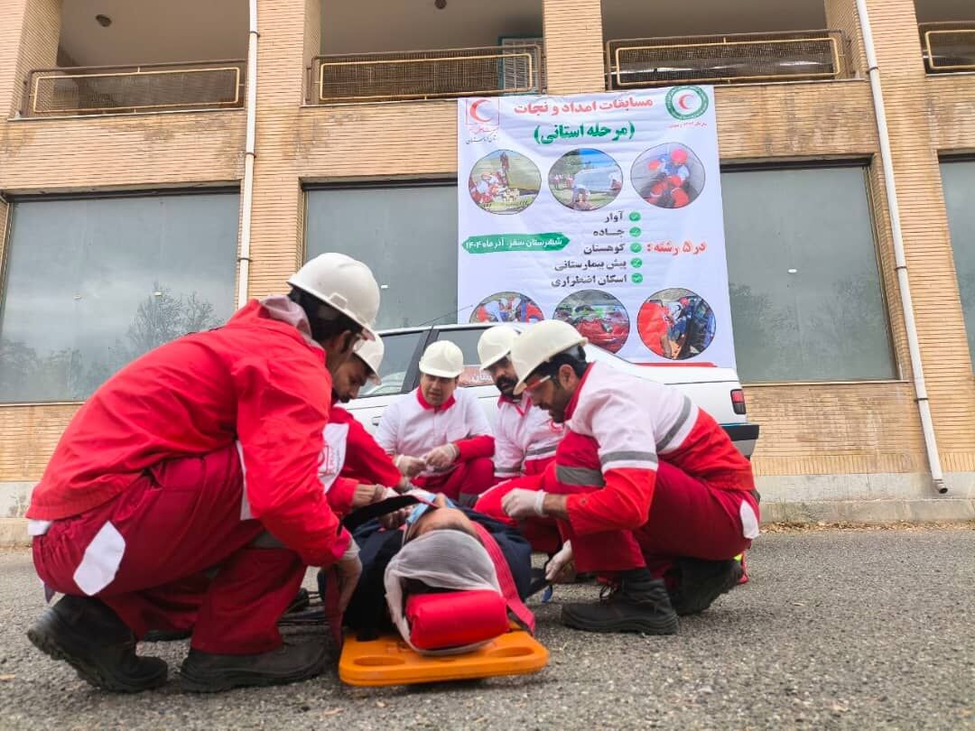 آمادگی نجاتگران هلال احمر سقز برای مقابله با بحرانها