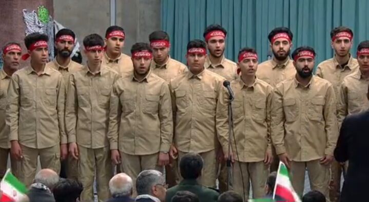 طنین صدای بچههای مسجدی مشهد در حسینیه امام خمینی(ره)