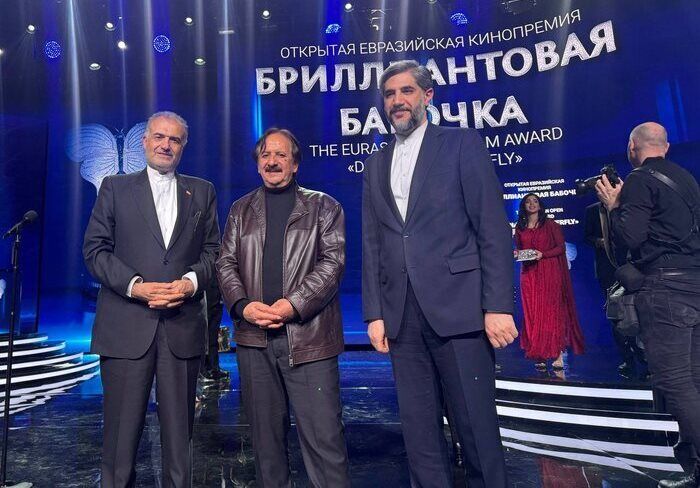 مجید مجیدی جایزه ویژه جشنواره اوراسیا را دریافت کرد