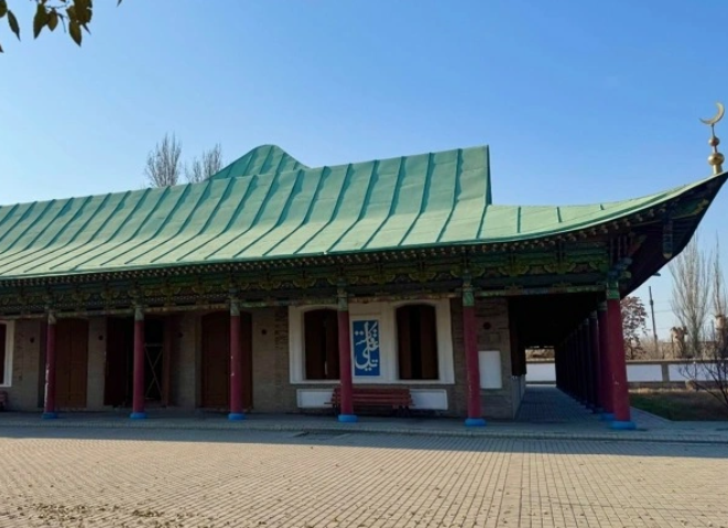 مسجد مرکزی جارکنت قزاقستان؛ یادگار شگفتانگیز معماری شرقی در قلب راه ابریشم