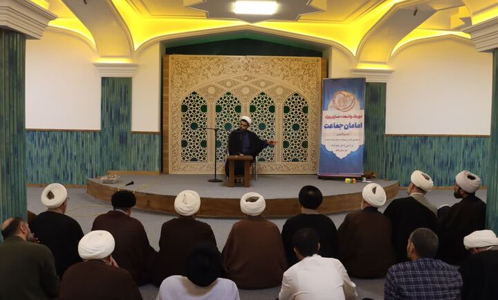 آغاز نخستین دوره توانمندسازی ائمه جمعه و امامان محله استان قزوین در طرح «محراب»