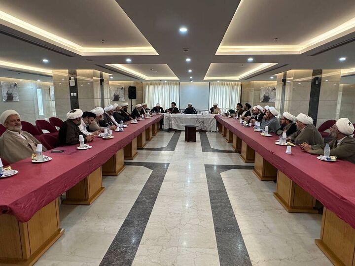 لزوم ارتقای آموزش زائران و حضور فعال روحانیون در برنامه‌های فرهنگی