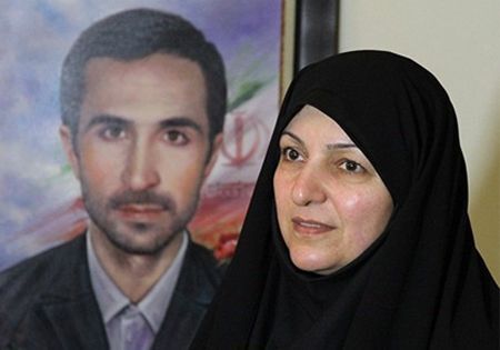 دانشمند هسته‌ای که در سلف دانشگاه ازدواج کرد