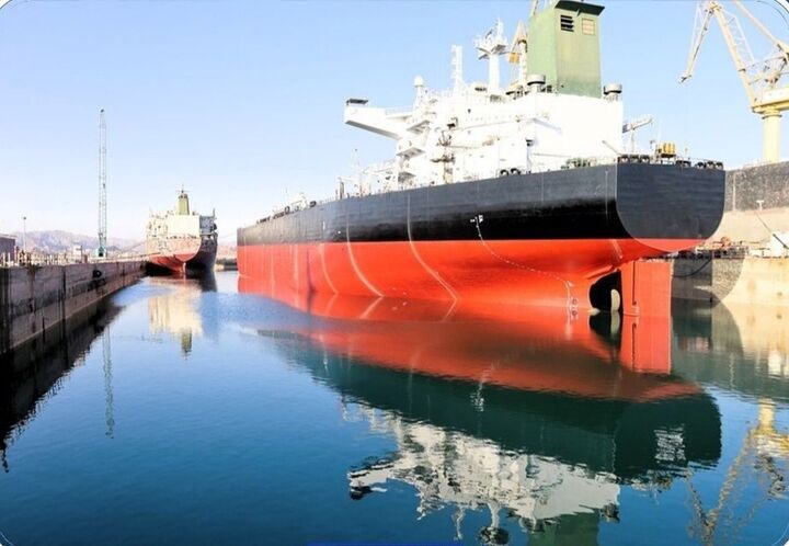 بازگشت مقتدرانه شناور غول‌پیکر به آب‌های ایران پس از بازسازی در ایزوایکو