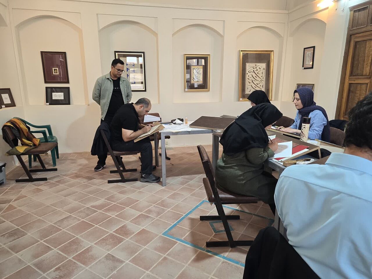 برگزاری نخستین آزمون فوق ممتاز خوشنویسی انجمن خوشنویسان ایران در آران و بیدگل