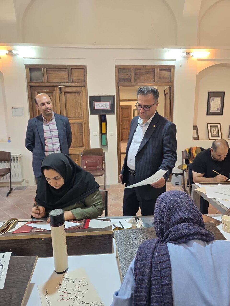 برگزاری نخستین آزمون فوق ممتاز خوشنویسی انجمن خوشنویسان ایران در آران و بیدگل