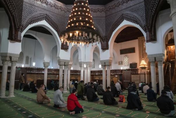 درخواست تحقیقات درباره جاسوسی از مسلمانان فرانسه به نفع اسرائیل