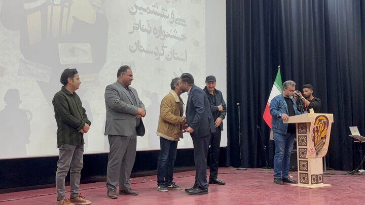 تئاتر بازتاب هویت فرهنگی کردستان / نقش محوری هنرهای نمایشی در امیدآفرینی، مقاومت و امنیت اجتماعی