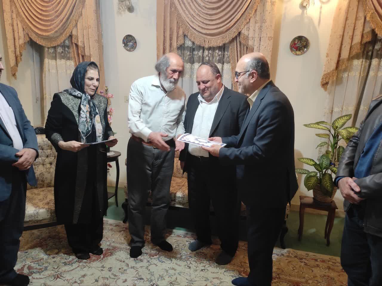 پاسداشت پیشکسوتان، پاسداشت هویت فرهنگی کشور است