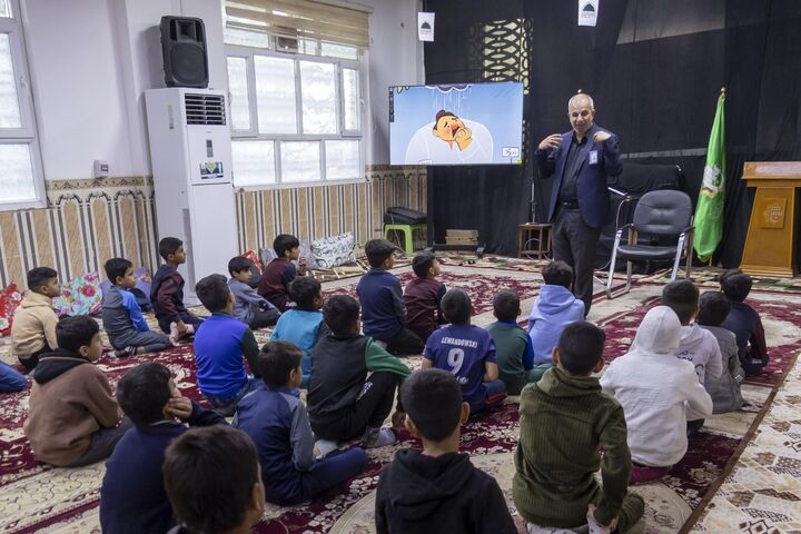 تداوم برگزاری برنامه «کودکان سید الماء» ویژه حمایت از کودکان یتیم به همت آستان مقدس عباسی