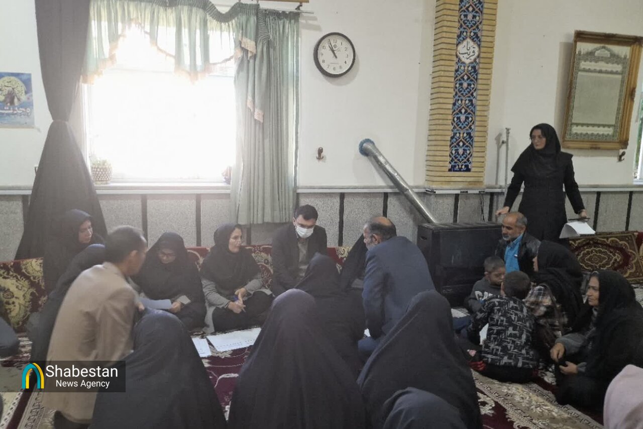 دیدار بی‌واسطه مردم با مدیرکل بهزیستی گلستان در مسجد المهدی(عج)