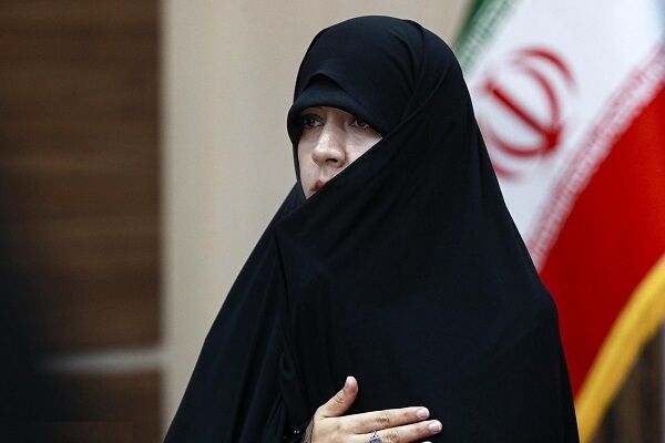 تمامی اقشار زنان در برنامه‌ها دیده شوند