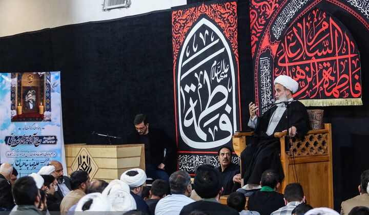 مراسم ختم فرزند حجت الاسلام صدیقی در قم برگزار شد