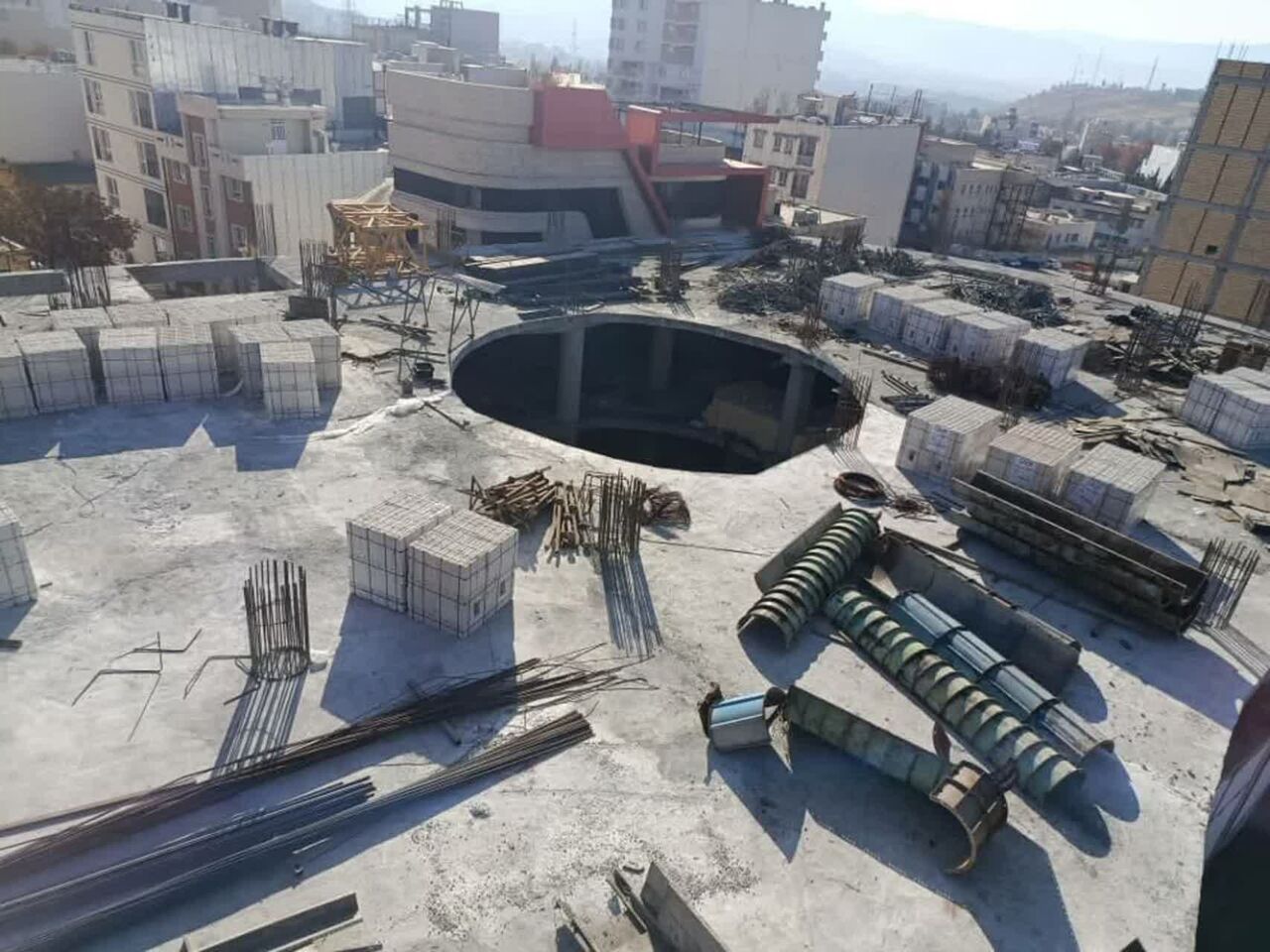 گزارش مدیرکل اوقاف کهگیلویه و بویراحمد از روند پیشرفت پروژه موقوفه تجاری خلیج فارس