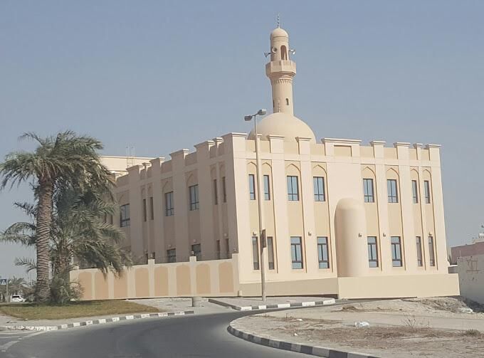 مسجد أم‌البنین شهر حمد؛ مرکز عبادی و اجتماعی فعال در بحرین
