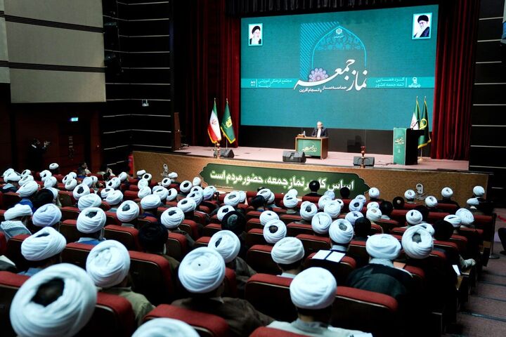 صیانت از انسجام ملی لازمه موفقیت کشور در مواجهه با شرارت‌های دشمنان است