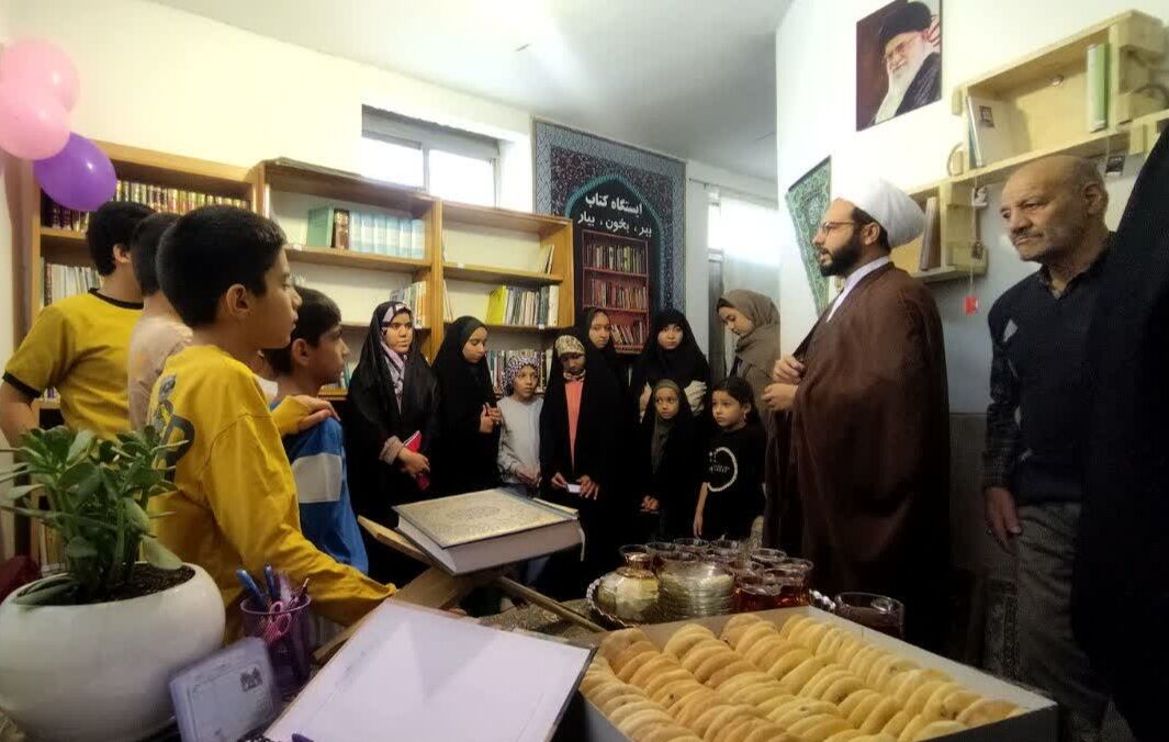 احیاء کتابخانه شهید «آرمان» در مسجد حضرت فاطمهالزهرا(س) به همت دختران کانون موعود