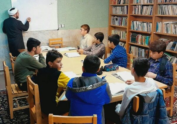 پرورش نسل مؤمن و توانمند در کانون فرهنگی هنری ثارالله زنجان