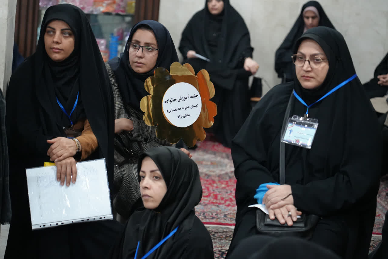 مسجد، مهمترین کانون‌ فرهنگی محله در حوزه جوانی جمعیت است