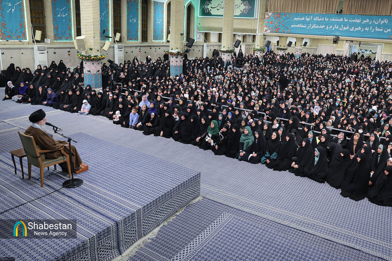 جمهوری اسلامی منطق غلط غرب درباره زن را باطل کرد