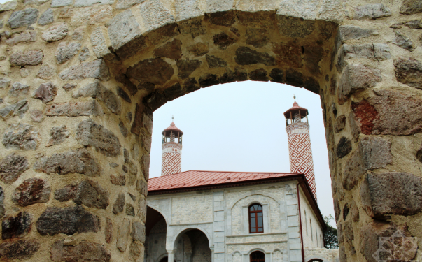 مسجد آشاقی گوهر آغا؛ نمونه‌ای بی‌نظیر از میراث تاریخی و معماری شوشا