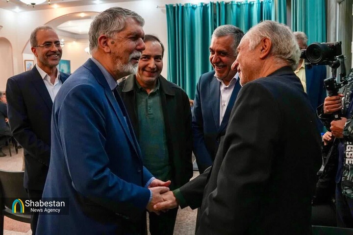 دیدار سیدعباس صالحی با بازنشستگان وزارت فرهنگ و ارشاد اسلامی