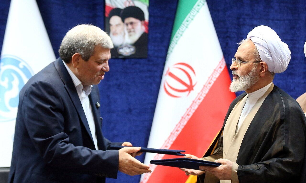 تفاهم‌نامه همکاری حوزه‌های علمیه با سازمان بهزیستی به امضا رسید