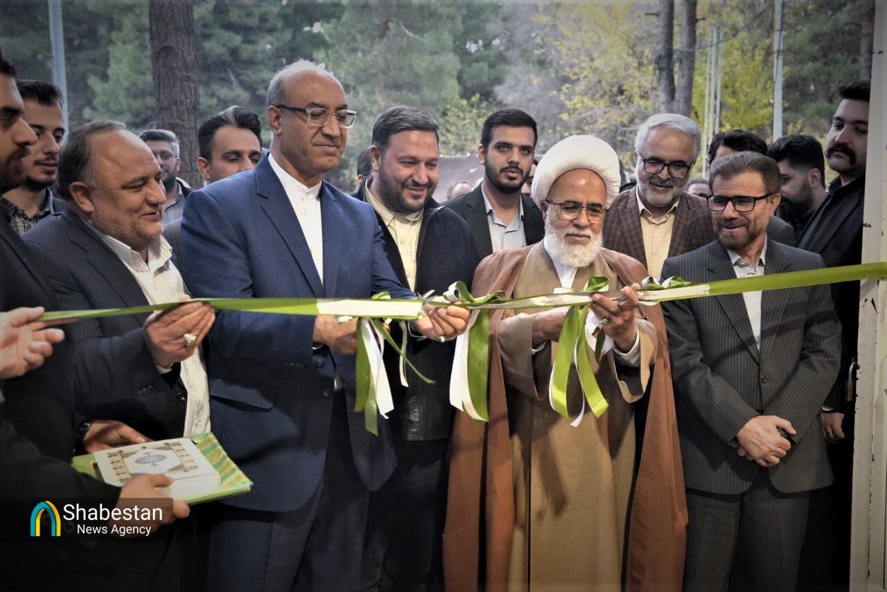 پس از هفت سال وقفه؛ نمایشگاه سراسری کتاب کرمانشاه افتتاح شد