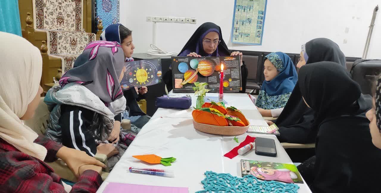 پنجشنبه خلاق دختران ارومیهای در کانون انصارالزینب(س)