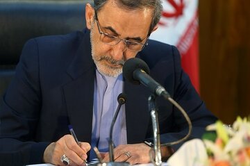 ولایتی: تکلیف حاکمیت اقلیم کردستان عراق را مشخص کنید