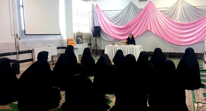 مهدویت در ابعاد مختلف اعتقادی، اجتماعی، سیاسی، تاریخی و فرهنگی مورد بررسی قرار گیرد