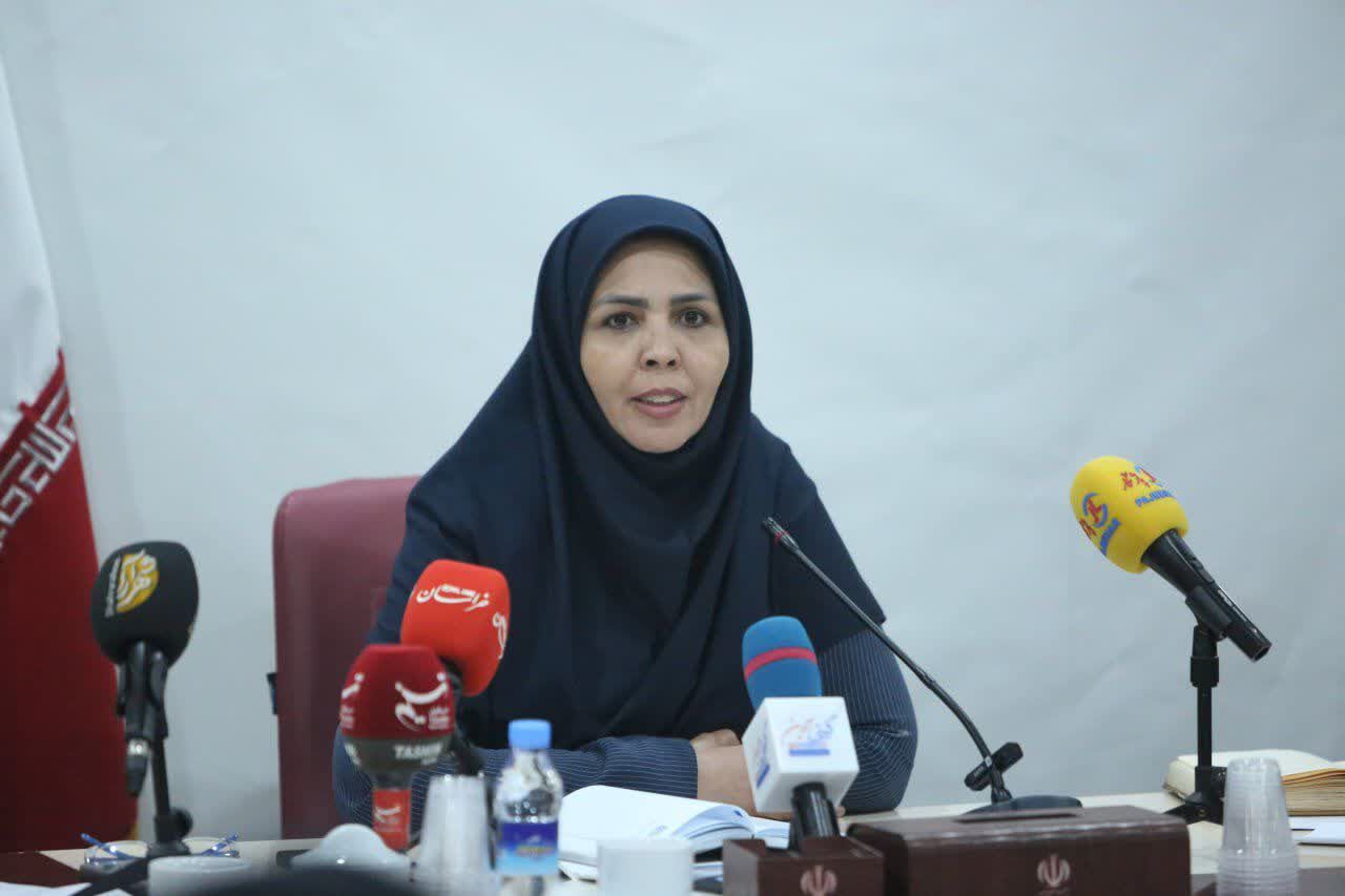 از اجلاسیه نماز ویژه بانوان تا جشنواره عکس و شب شعر در مشهد مقدس