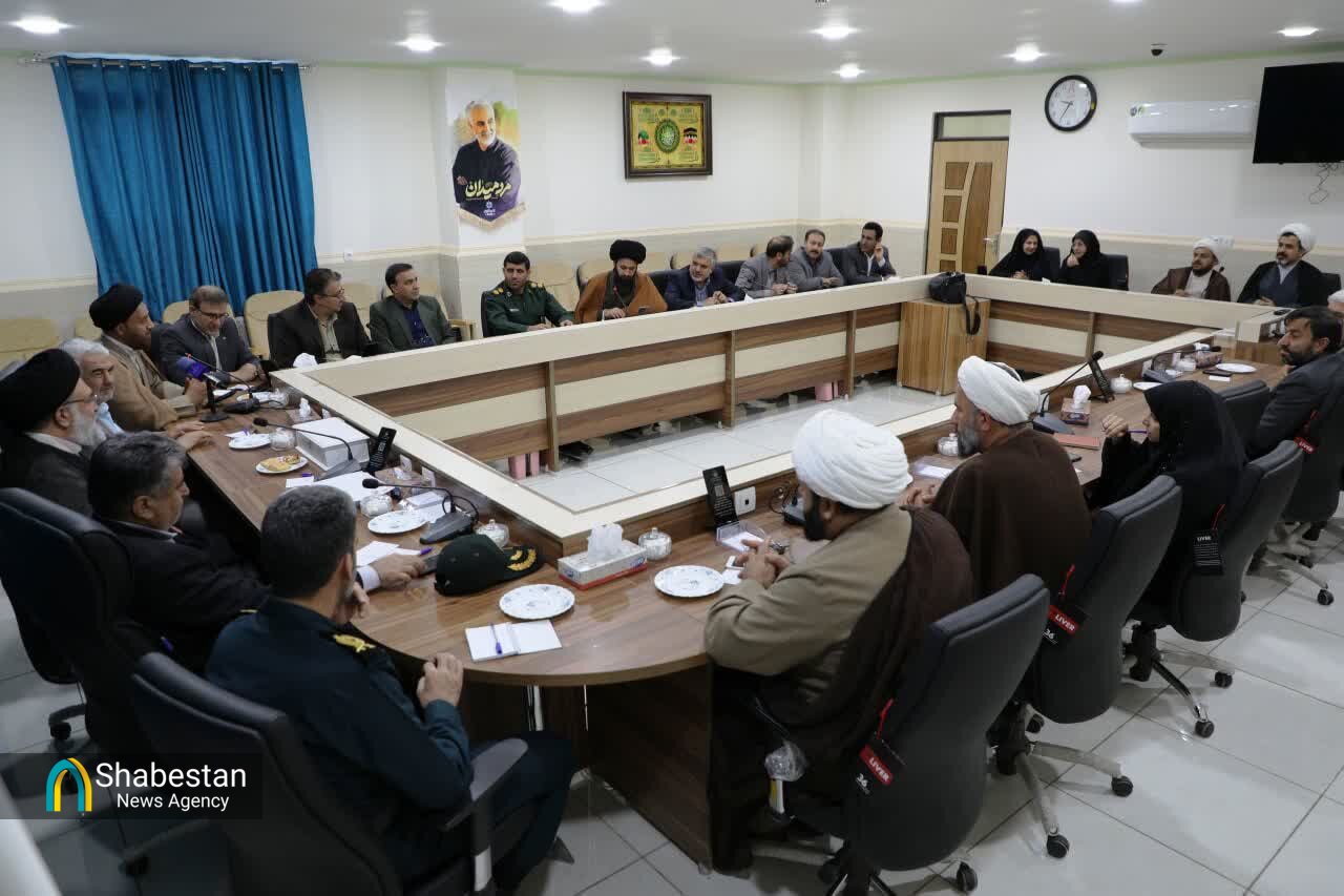 نشست ستاد بزرگداشت روز زن و مقام مادر در یاسوج