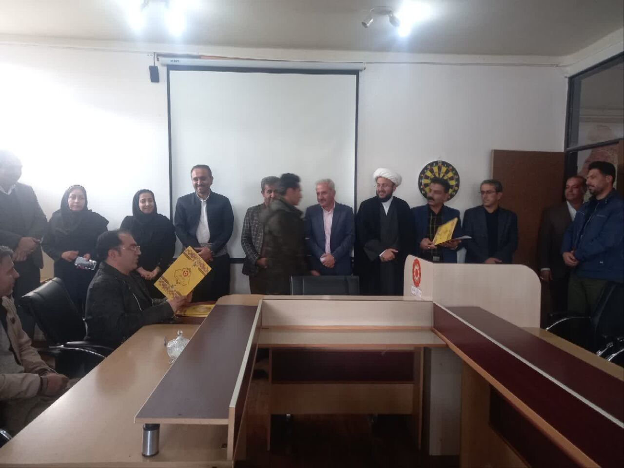 گرامیداشت روز جهانی افراد دارای معلولیت در دیواندره؛ تاکید مسئولان بر حقوق و توانمندی معلولان