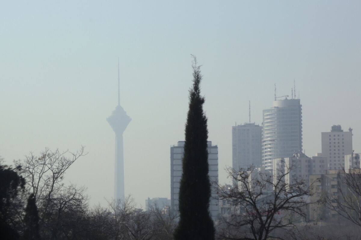 ماندگاری آلودگی هوای تهران تا فردا/باران از دوشنبه تا پنجشنبه میبارد