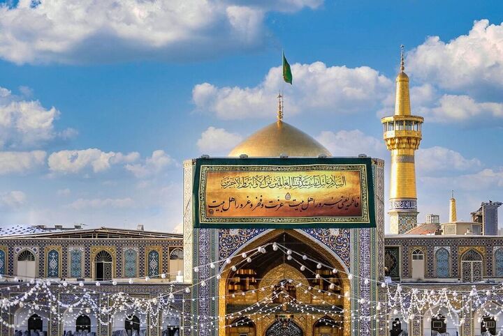 ویژه‌برنامه‌های حرم رضوی در ایام ولادت مادر