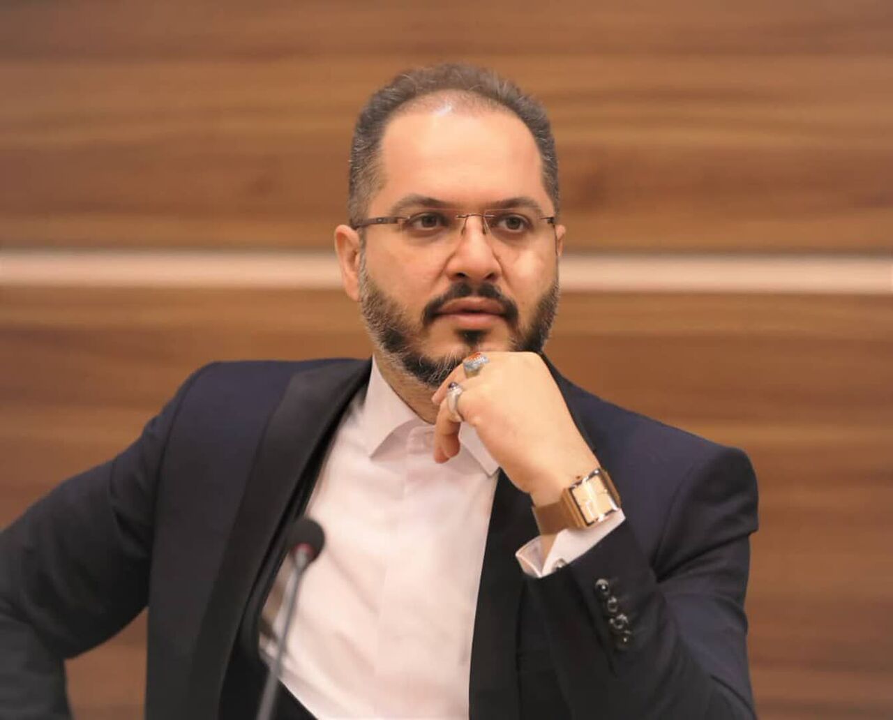 «فضای مجازی؛ از نزدیک‌بودن‌های دور تا خشک‌کردن درخت انسانیت»