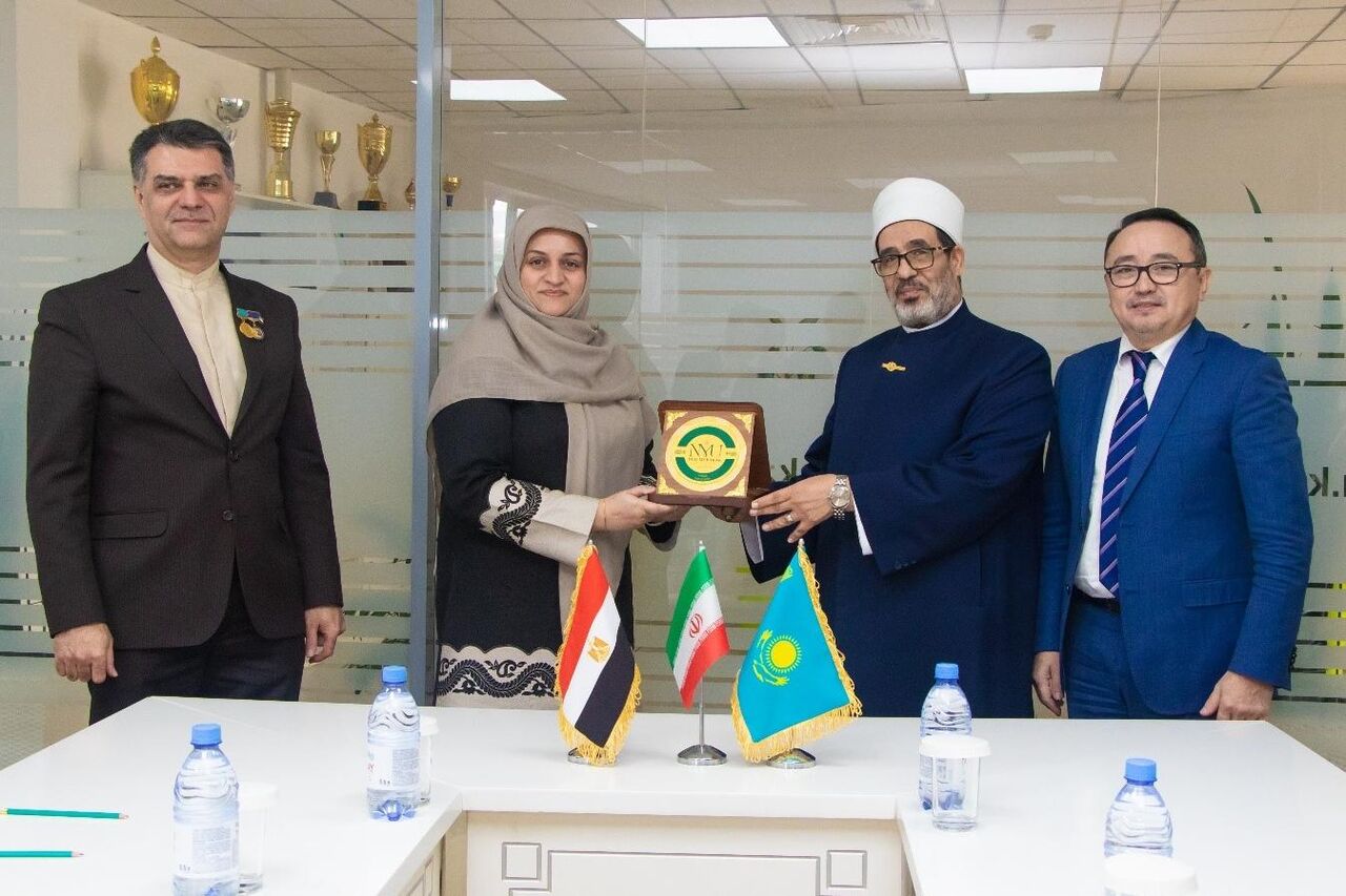 نشست همکاری ایران با دانشگاه نور مبارک قزاقستان برگزار شد