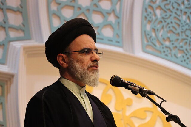 رونق فعالیت‌های دینی و فرهنگی مساجد مورد توجه قرار گیرد