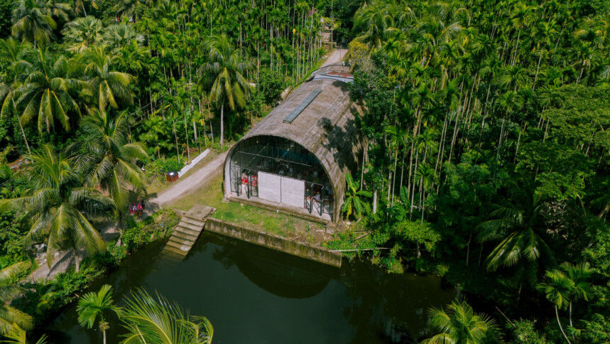 مسجد «بیتالمعمور»؛ پیوند معماری مینیمال و طبیعت در بنگلادش