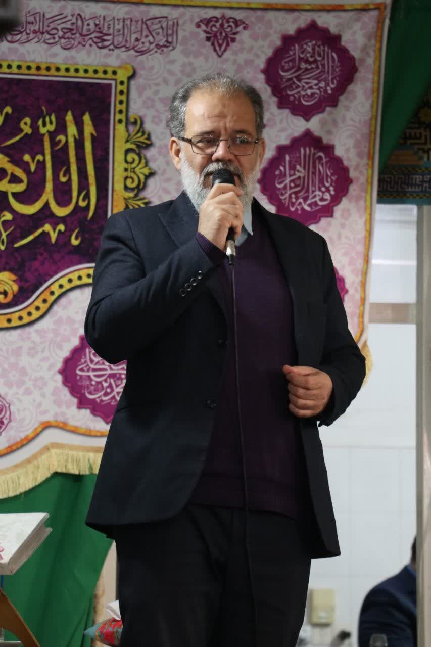 تجلیل از مقام زن در ویژهبرنامه میلاد حضرت فاطمه زهرا(س) در آران و بیدگل