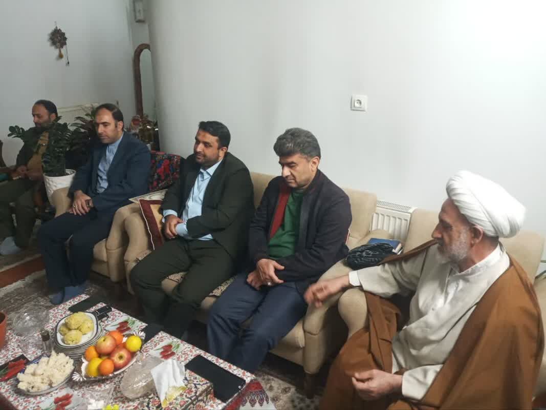 میدان داری در جبهه مقابله با جنگ نرم نیازمند بصیرت شهدایی است