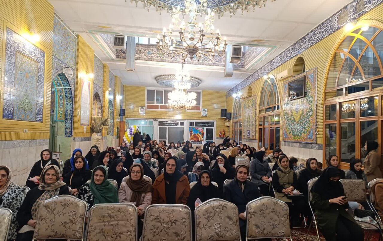 زنان فاطمی ستونهای اصلی تربیت و پیشرفت جامعه هستند