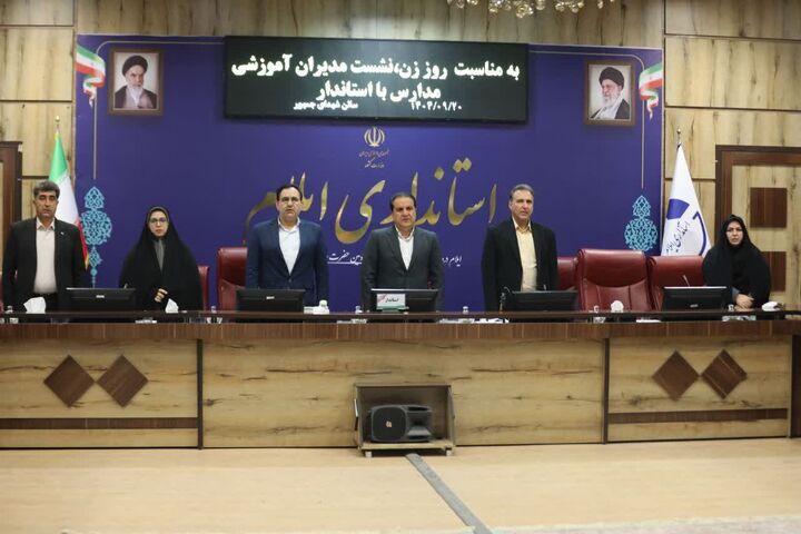 رسالت بانوان فرهنگی در کاهش آسیب‌های اجتماعی خطیر است