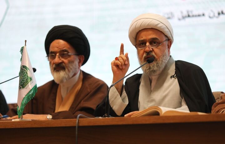 جمهوری اسلامی ایران؛ الگوی کم‌نظیر وحدت امت اسلامی/ضرورت جایگزینی گفتمان صلح به‌جای جنگ در منطقه