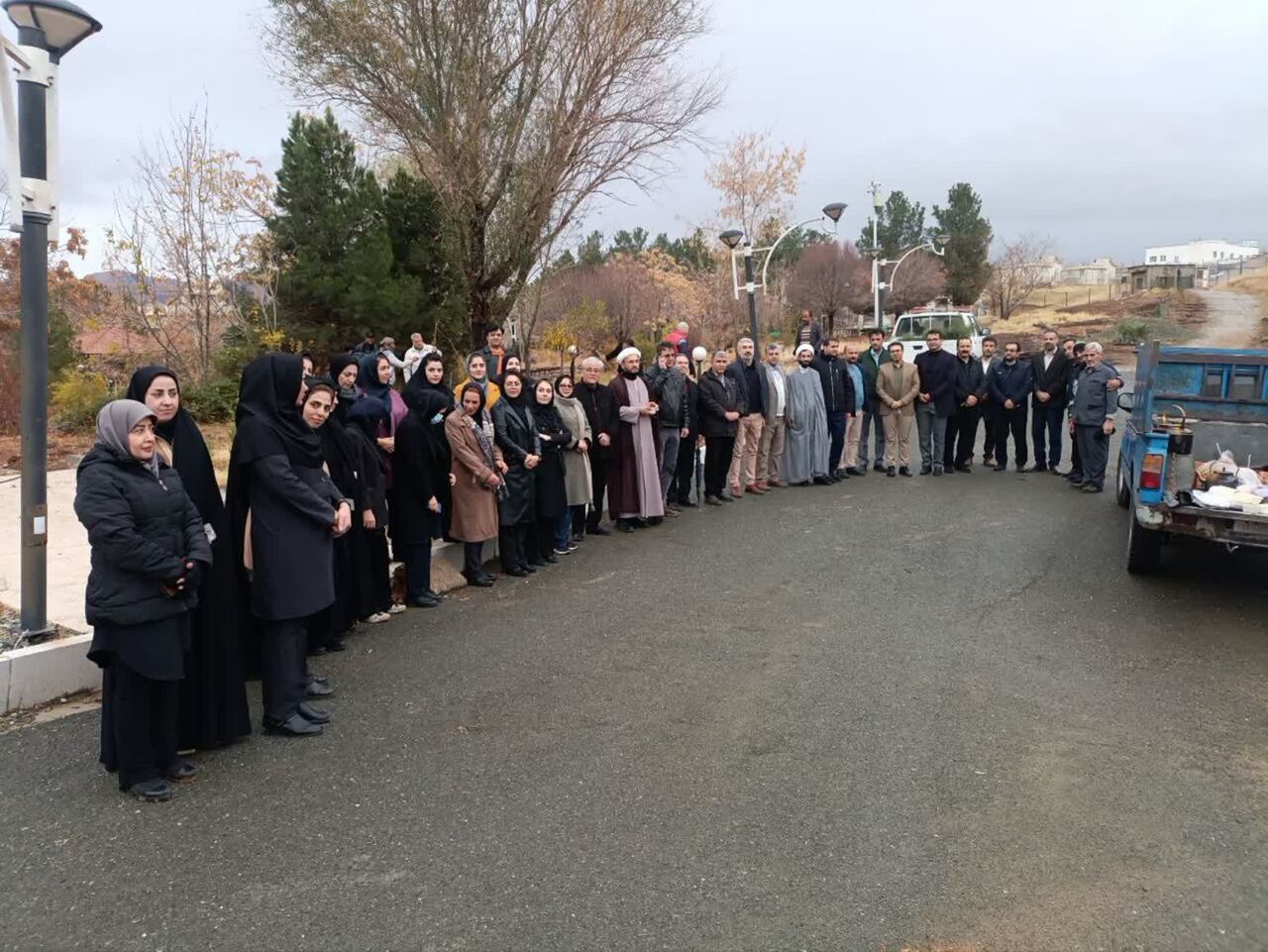 استقبال پرشور دانشجویان سنندجی از پویشی برای تکریم مقام مادر