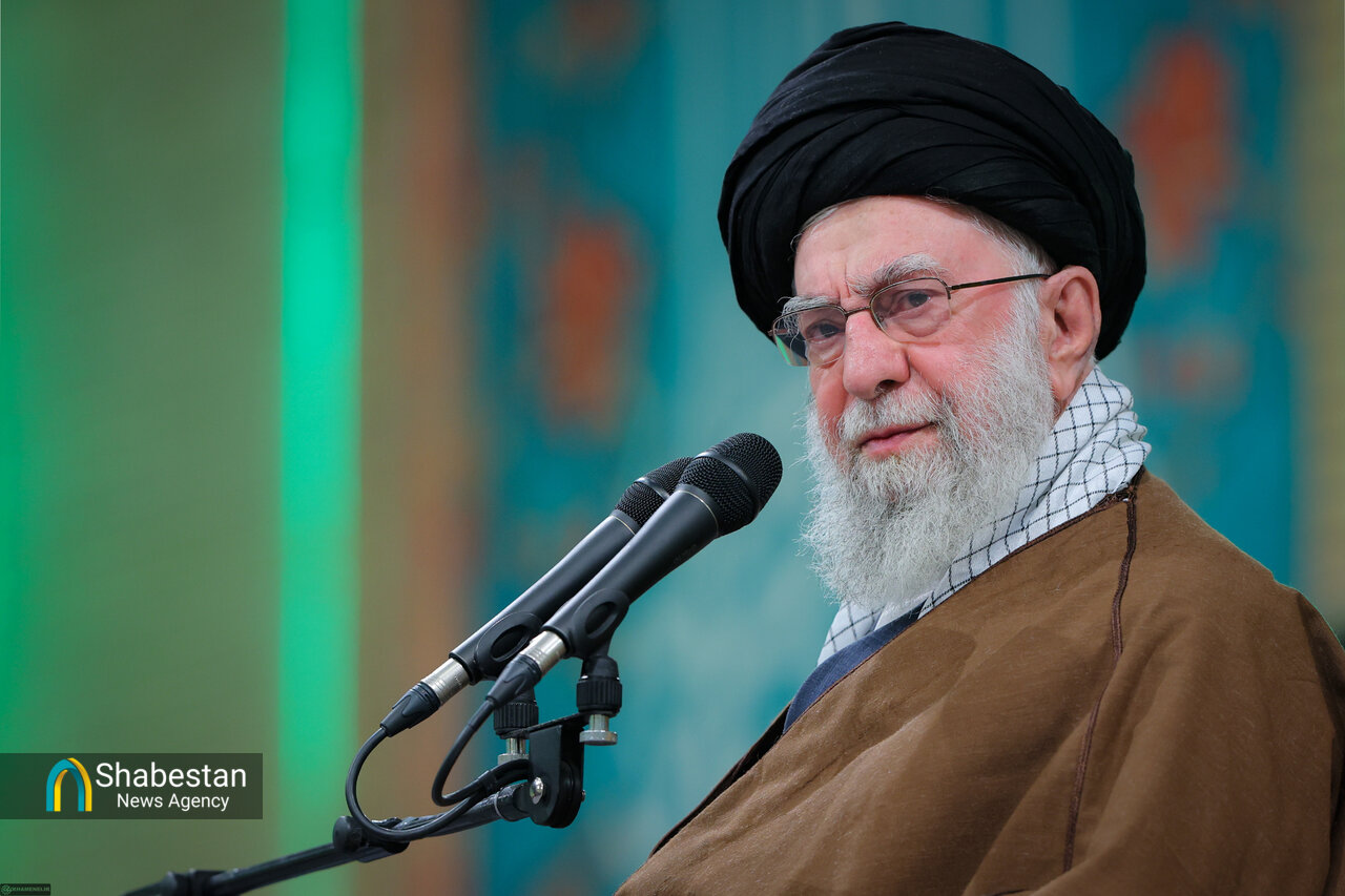 مراسم جشن میلاد حضرت زهرا سلام‌الله‌علیها در حسینیه امام خمینی(ره) با حضور رهبر انقلاب